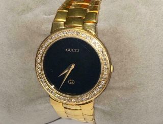 Gucci Mens 3300m Gold Tone Stainless Steel Diamond Watch