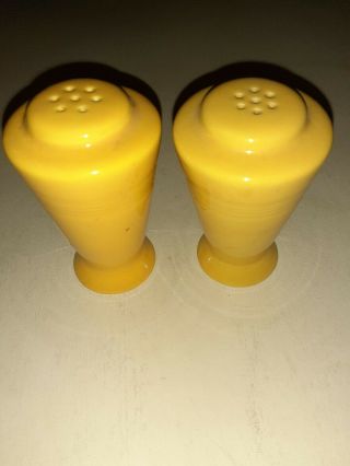VTG Yellow Homer Laughlin Harlequin Salt & Pepper Shakers HLC Art Deco OFFER? 3