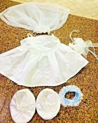 Build A Bear Workshop Wedding Dress Veil Bouquet Booties Garter White Satin Ec