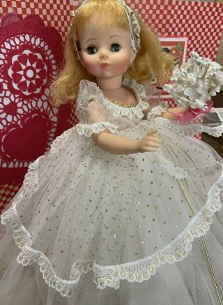 Madame Alexander Cinderella Fairytale Doll Set Gown Golden Book Cape 14 "
