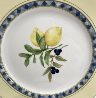 ROYAL DOULTON - CARMINA - FINE PORCELAIN LEMON DINNER PLATES - SET OF 4 2