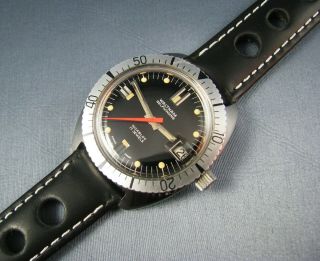 Vintage Waltham Stainless Steel Diver Style Automatic Mens Date Watch 17j 1960s
