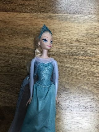 Disney Store Frozen Singing Elsa And Anna Dolls 3