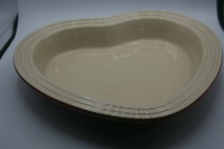 Le Creuset Cerise Heart Shaped Stoneware Baking Dish Pie Pan Pg 0304 - 25 - 67 - S