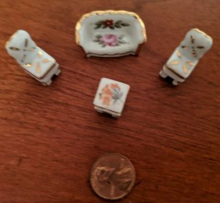 Dollhouse Miniature Porcelain Table And 2 Chairs And Stand