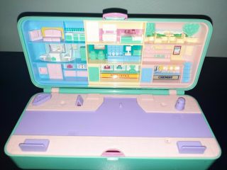 Bluebird 1989 Vintage Polly Pocket High Street Compact Only