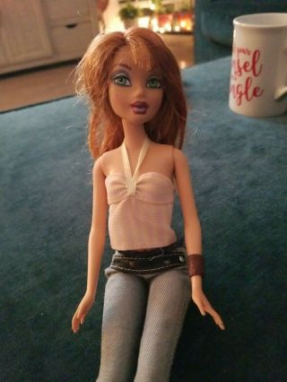 2004 Barbie My Scene Kenzie Doll Red Hair Green Eyes