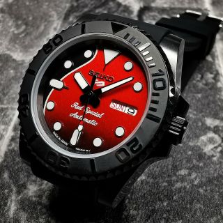 SUBMARINER DIVERS WATCH MOD SEIKO NH36 RED SPECIAL BRIAN MAY DIAL SAPPHIRE 6