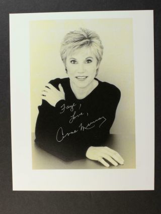 Singer Anne Murray Autograph 8 X 10 Photo