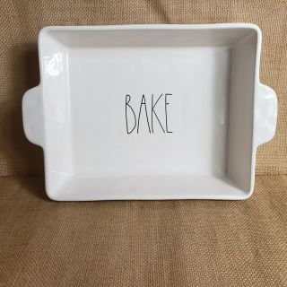 Rae Dunn " Bake " Baking Dish Casserole Cake Pan Ivory Ceramic 10.  5 X 8.  5