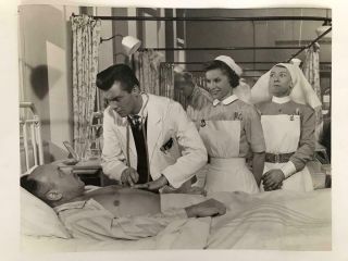 1950s Ian Jeayes Film Still Photo Dirk Bogarde Doctor In The House