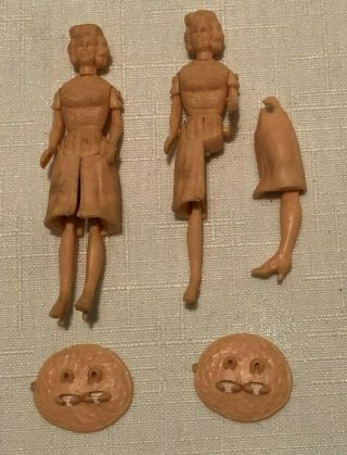 Marx Doll House Family Playset Figures,  Articulated Joints,  sizes 2.  0 - 3.  5 inch 3