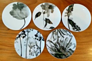 Set Of 5 Appetizer Canape Or Dessert Plates Black & White Floral 6.  25 " Round