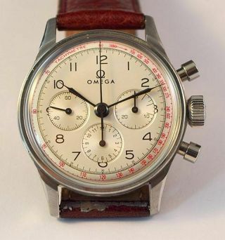 Omega - Chronograph - Steel 3 Registers - Round Pushers - Screw Back Case.  - 1940 