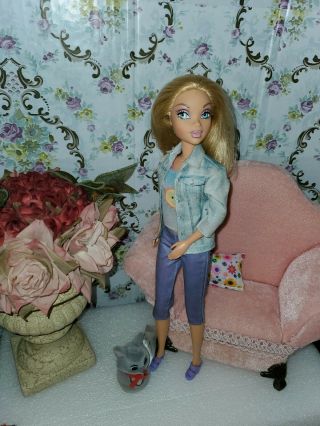 My Scene Barbie Doll With 2 Outfits And More 1999
