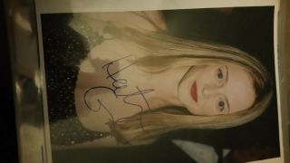 Heather Graham Signed 8x10 With
