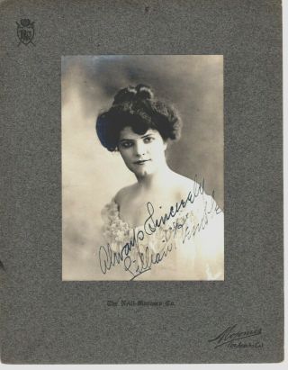 Photo,  Signed,  Lillian Kemble - Cooper,  English - American Broadway & Film Actress