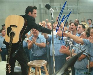 Joaquin Phoenix Walk The Line Actor Signed 8x10 Photo With