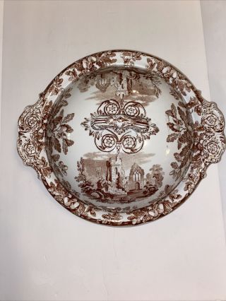 W.  T.  Copeland & Sons Covered Bowl