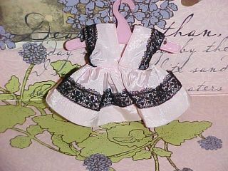 1954 - 56 VOGUE Medford Budget Dress ONLY Pink with Black Lace Trim 3