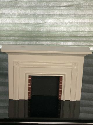 Artisan Lee G.  Handmade Painted Dollhouse Miniature Fireplace With Mantle 1991