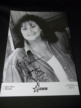 Jj Quinn Signed B&w Autographed 8x10 Photo Country Music Artist Fan Fair 1994