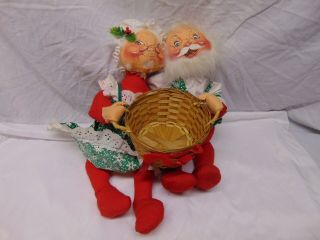 1988 Anna Lee Mr & Mrs Santa Claus Stuffed Dolls Holding Basket 14 " X 14 " W Tags
