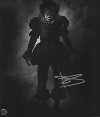 Bill Skarsgård Autographed 8x10 Photo Actor Model Pennywise The Clown It