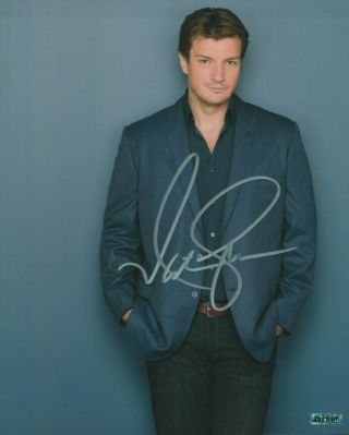 Nathan Fillion 8 X 10 Autographed Photo Actor Two Guys And A Girl Serenity