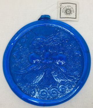 Vintage Kitras Art Glass Suncatcher Blue 6.  5” Disc “the Blowing Wind”