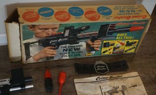 1965 CRIME - BUSTER ACTION POLICE PLASTIC TOY 26 