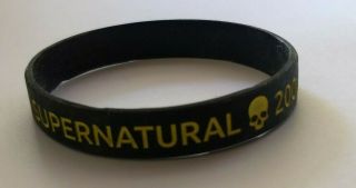 RARE Supernatural Cast & Crew Gift: Black 200 200th Episode Wristband Bracelet 2