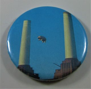 Pink Floyd Animals 1977 Tour Vintage Metal Pin Badge Battersea Pigs