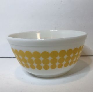 Vintage Pyrex Mixing Bowl Yellow Polka Dot 402 Nesting 1.  5qt.