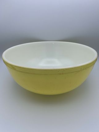 Pyrex Vintage 4qt Yellow Mixing Bowl 10 " Diameter