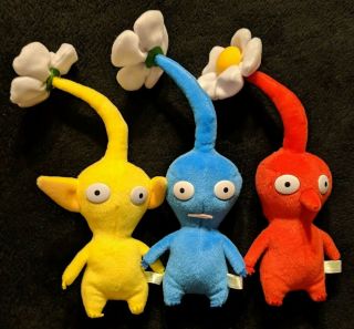 Nintendo Pikmin Plush Dolls - Set Of 3 (red,  Yellow,  Blue) W/ Bloomed Flowers