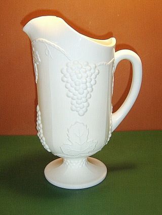 Indiana Colony Harvest Grape Milk Glass 10 " Footed Pitcher W/ Ice Lip