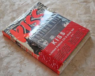 Gene Simmons Kiss Limited Edition Cd & Book Set Maximum Kiss - Kiss & Sell