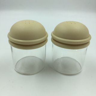 Corning Ware Pyrex Salt And Pepper Shaker Set With Almond Lids Vintage