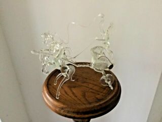 Suffolk Studio Art Glass Roman Chariot And 2 Horses - Clear Glass With Sticker