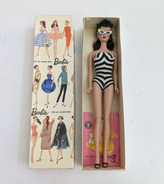 Vintage Barbie Doll Stock No.  850 Brunette W/ Box And Accessories