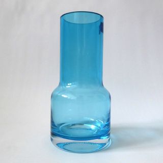 Kingfisher blue turquoise Caithness glass vase.  Label,  cased,  signed.  15cm 1990s 3