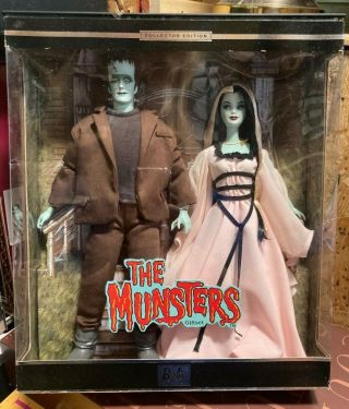 The Munsters Giftset - Herman And Lily Barbie - 50544 - Nrfb
