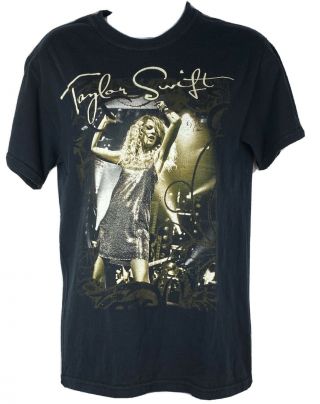 Taylor Swift 2009 Fearless Tour Dates T - Shirt Concert Tee Swift Top Size Small