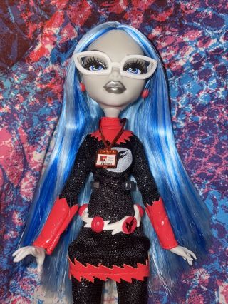 Monster High SDCC Deadfast Ghoulia Yelps Doll 2