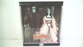 The Munsters Giftset Herman & Lily Barbie And Ken Mattel Special Edition 2001