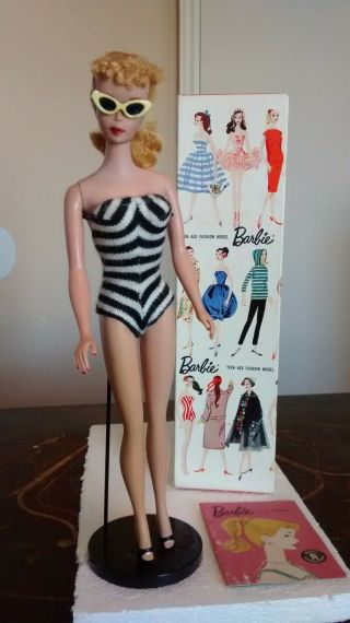 Vintage Blonde 4 Ponytail Barbie W/ 850 Box,  Stand,  & Accessories