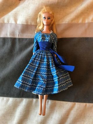 1960 Blue Eyeliner Blond Ponytail Barbie 4 Plus Case And Accessories