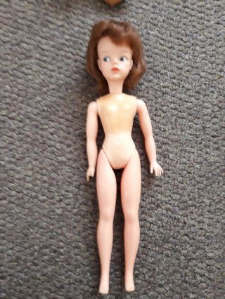 Vintage Sindy Doll Weekenders Made In England From 1965 Auburn Hair And Clothes 3