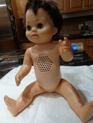 very rare CHATTY CATHY ' S BABY GIRL SISTER DOLL BROWN PINWHEEL EYES CANADA LOVELY 2